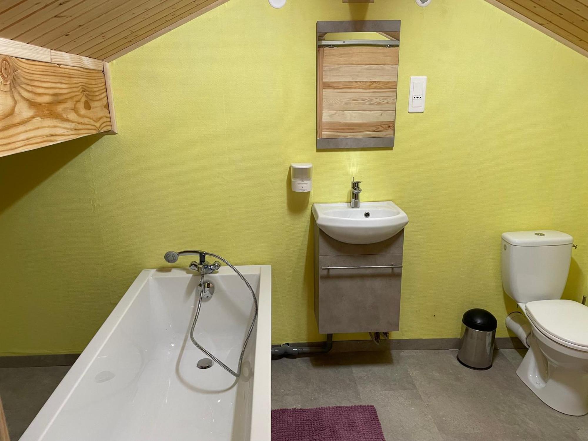 Bed and Breakfast La Ferme De Montard Montmorot Номер фото
